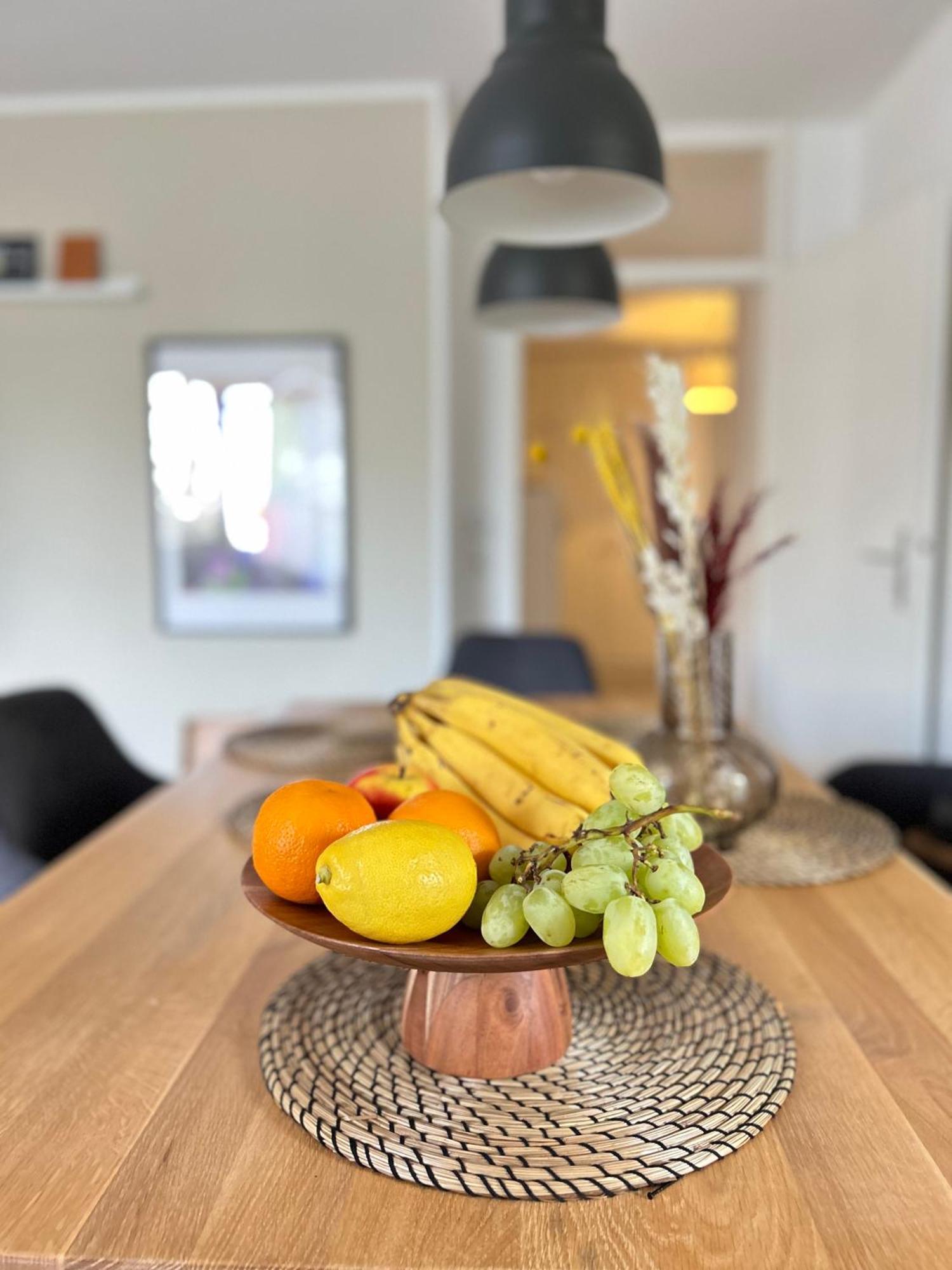 Modernes Designer-Apartment Fuer 7 Gaeste - 80Qm In Zentraler Lage, Self-Check-In Καρλσρούη Εξωτερικό φωτογραφία