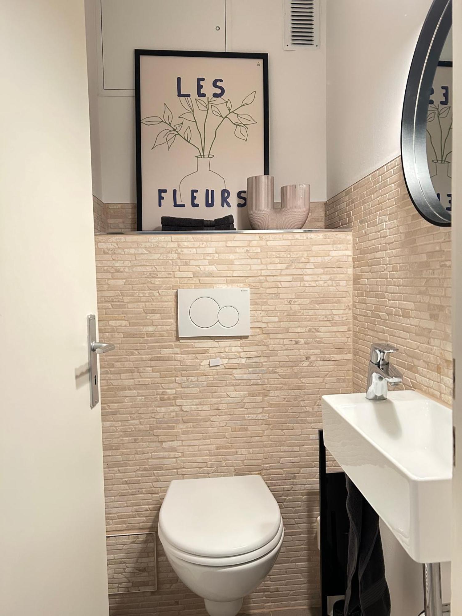 Modernes Designer-Apartment Fuer 7 Gaeste - 80Qm In Zentraler Lage, Self-Check-In Καρλσρούη Εξωτερικό φωτογραφία