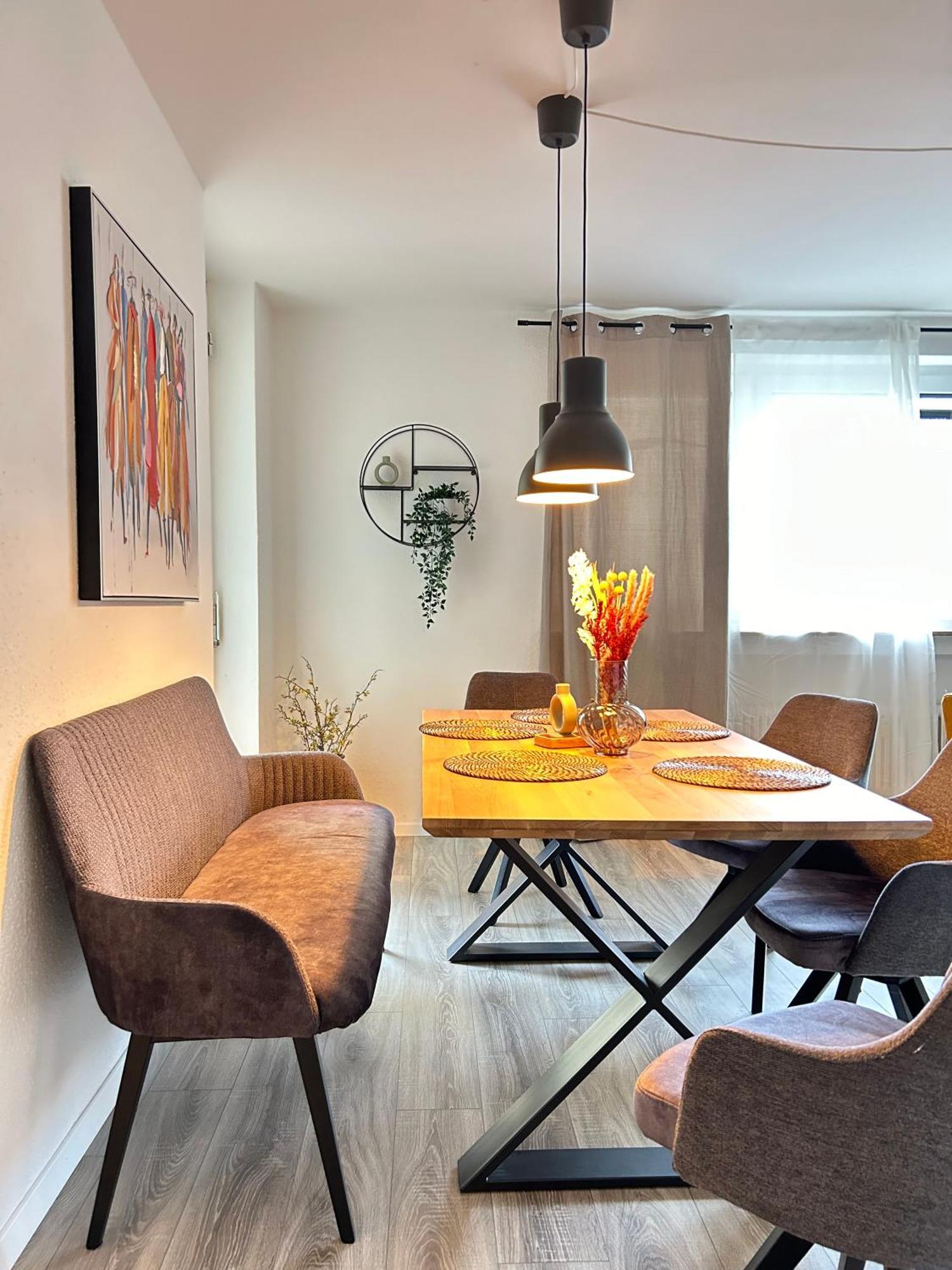 Modernes Designer-Apartment Fuer 7 Gaeste - 80Qm In Zentraler Lage, Self-Check-In Καρλσρούη Εξωτερικό φωτογραφία